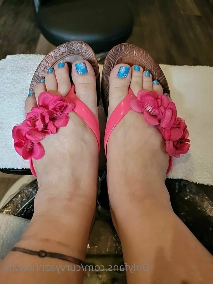 Lan [ curvyaznhotwife ] Onlyfans leaked photo 7576857 on Hotleaks.tv
