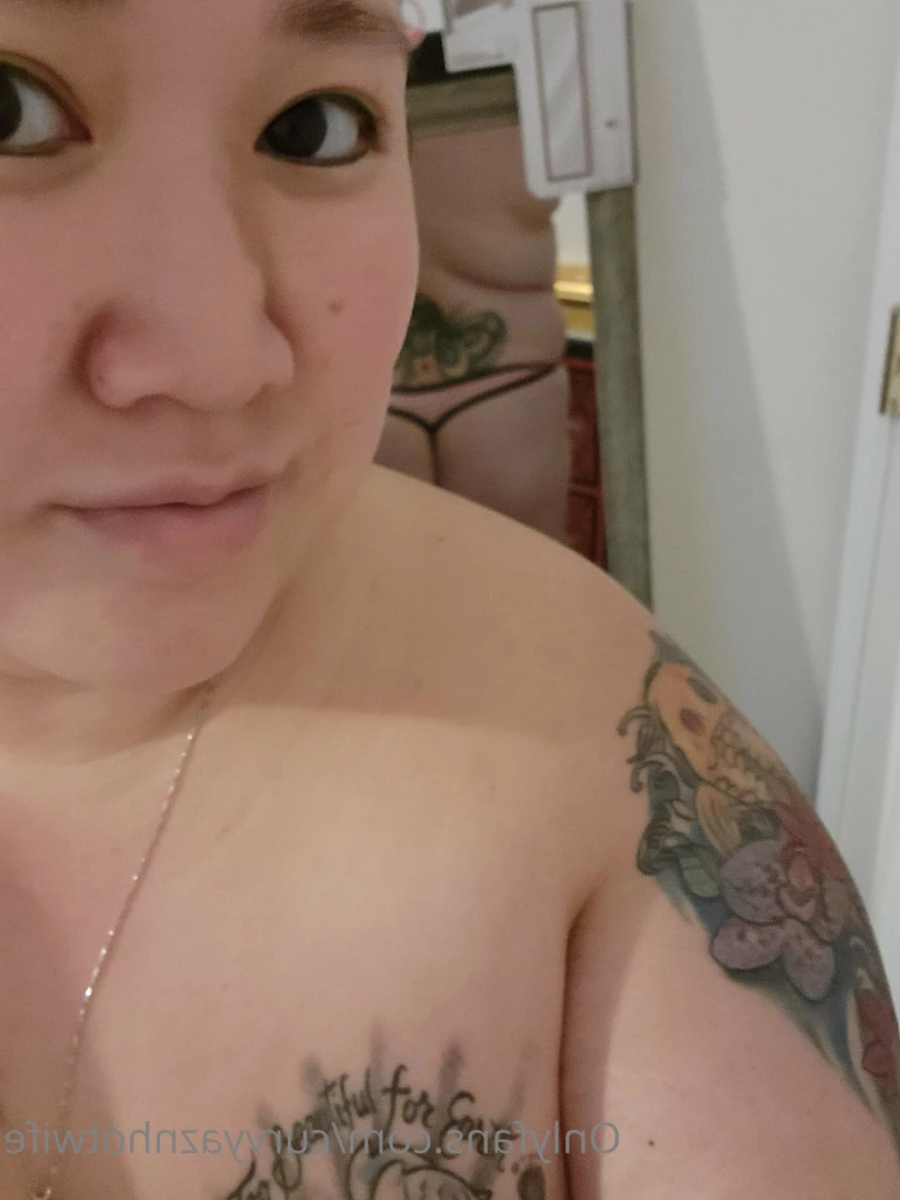 Lan [ curvyaznhotwife ] Onlyfans leaked photo 7580709 on Hotleaks.tv