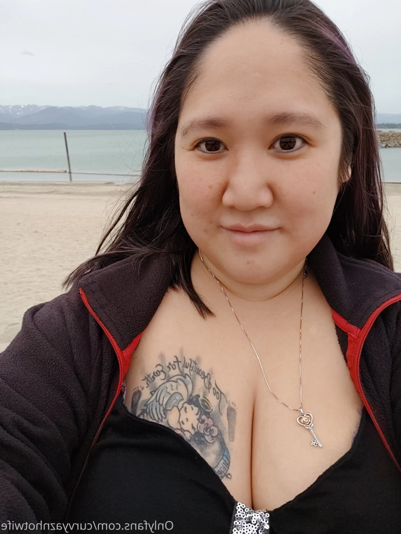 Lan [ curvyaznhotwife ] Onlyfans leaked photo 7580889 on Hotleaks.tv
