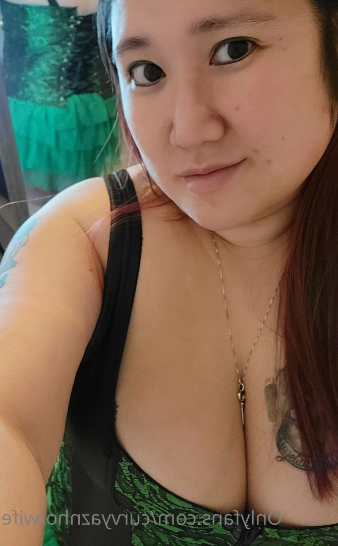 Lan [ curvyaznhotwife ] Onlyfans leaked photo 7583244 on Hotleaks.tv