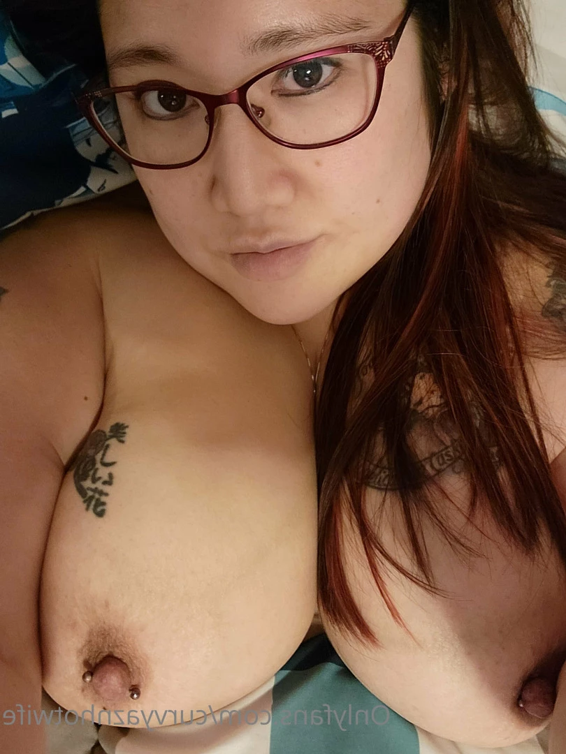 Lan [ curvyaznhotwife ] Onlyfans leaked photo 7584114 on Hotleaks.tv
