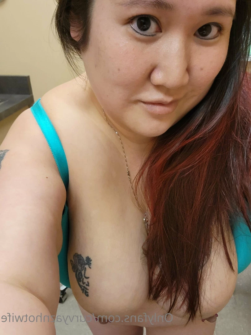 Lan [ curvyaznhotwife ] Onlyfans leaked photo 7589044 on Hotleaks.tv