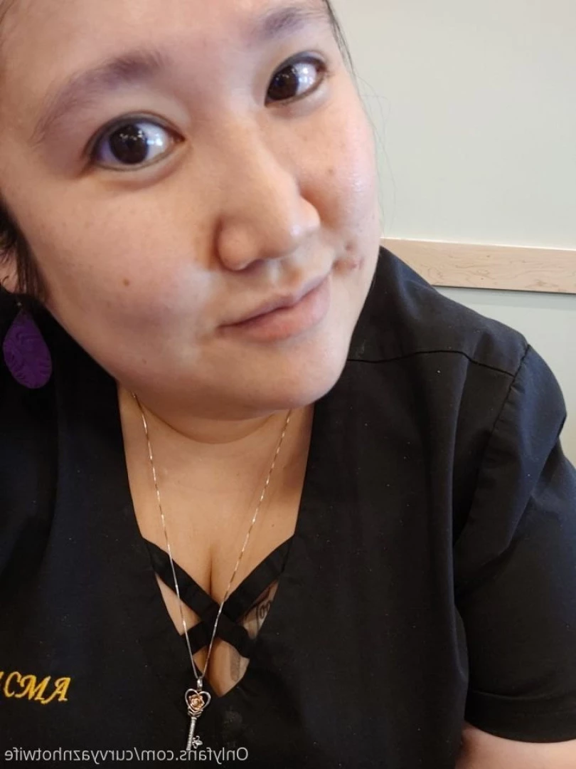 Lan [ curvyaznhotwife ] Onlyfans leaked photo 7589371 on Hotleaks.tv
