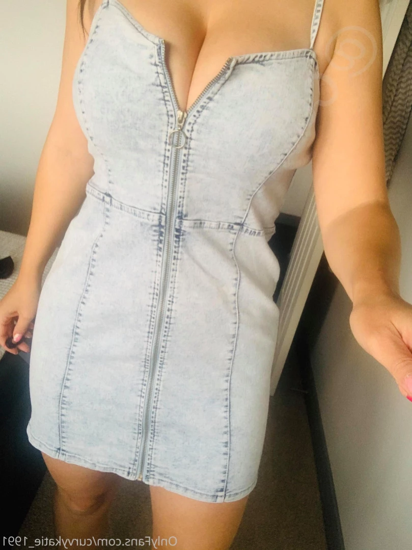 Katie Hot Wife 32FF [ curvykatie_1991 ] Onlyfans leaked photo 11049035 on Hotleaks.tv