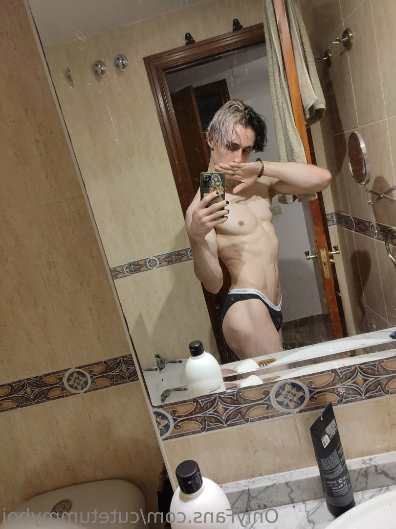 cutetummyboi Onlyfans leaked photo 10568654 on Hotleaks.tv