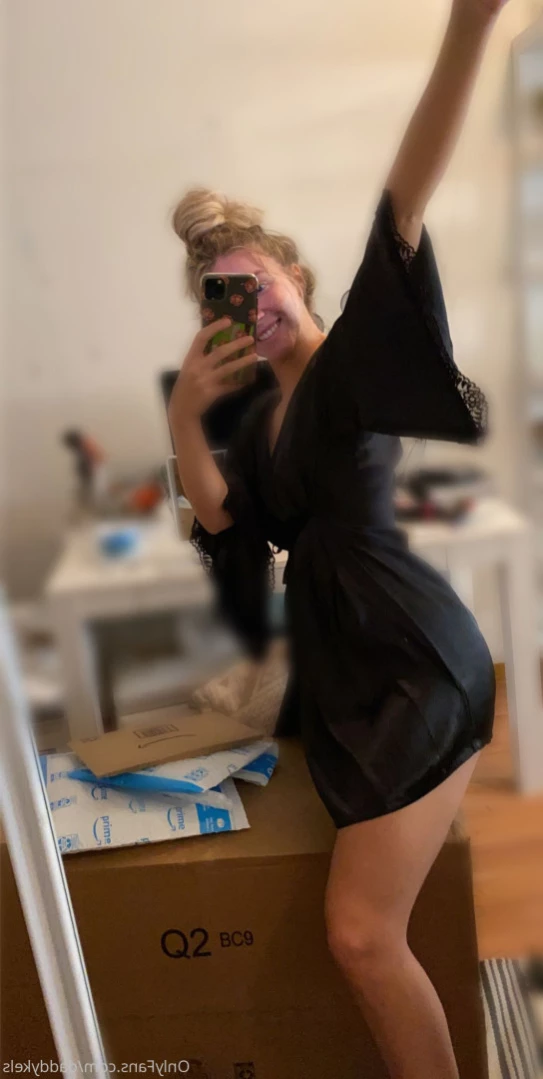 kels - Check dms [ daddyk3ls ] Onlyfans leaked photo 14488705 on Hotleaks.tv