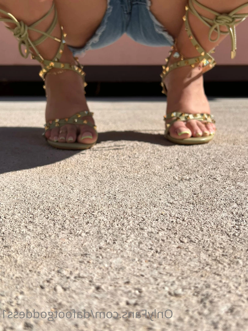 Da Foot Goddess [ dafootgoddess1 ] Onlyfans leaked photo 7671446 on Hotleaks.tv