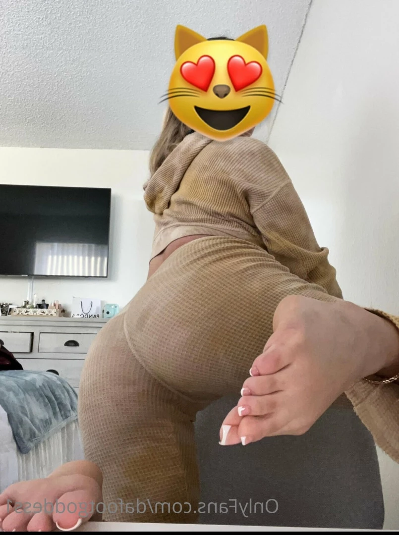 Da Foot Goddess [ dafootgoddess1 ] Onlyfans leaked photo 7671607 on Hotleaks.tv