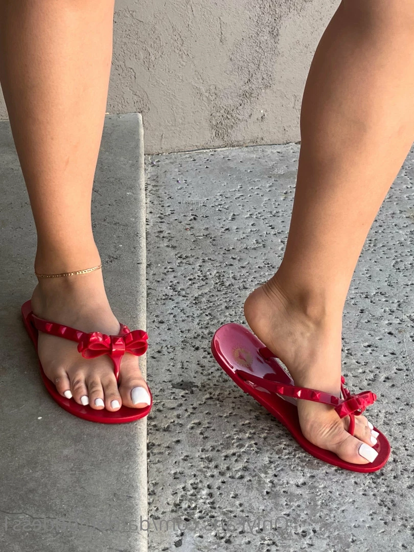 Da Foot Goddess [ dafootgoddess1 ] Onlyfans leaked photo 7672060 on Hotleaks.tv