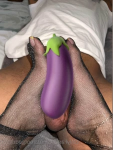 7672280