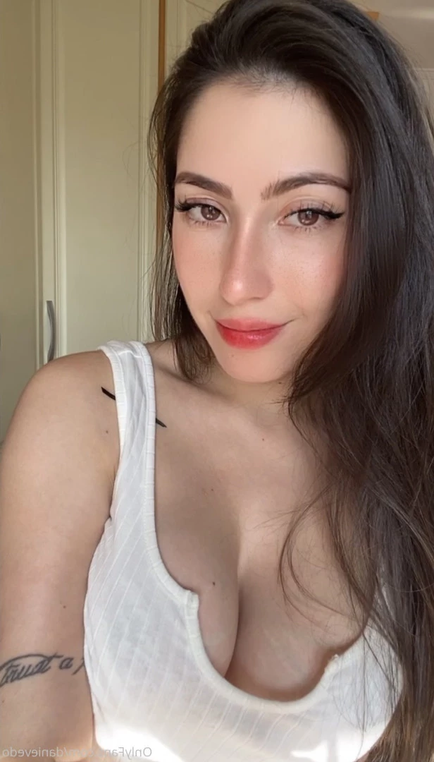 Danielle Vedovelli 🌸 [ danievedo ] Onlyfans leaked photo 7538340 on Hotleaks.tv