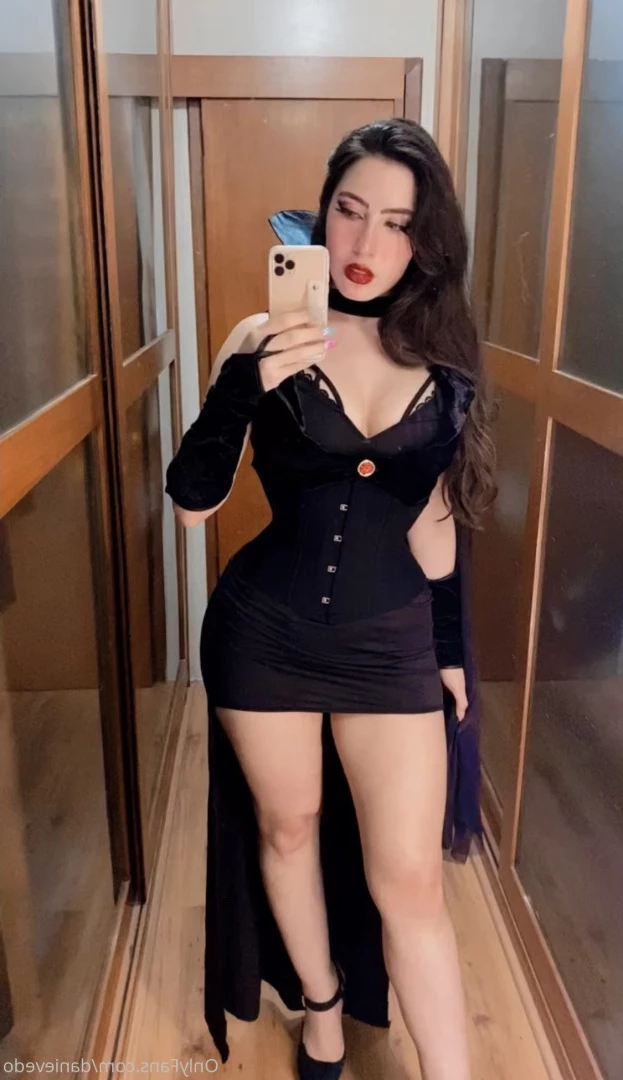 Danielle Vedovelli 🌸 [ danievedo ] Onlyfans leaked photo 7538752 on Hotleaks.tv