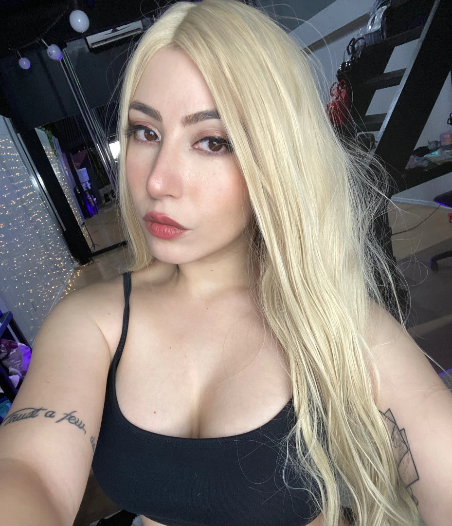 Danielle Vedovelli 🌸 [ danievedo ] Onlyfans leaked photo 7538914 on Hotleaks.tv