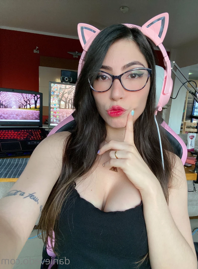 Danielle Vedovelli 🌸 [ danievedo ] Onlyfans leaked photo 7542695 on Hotleaks.tv
