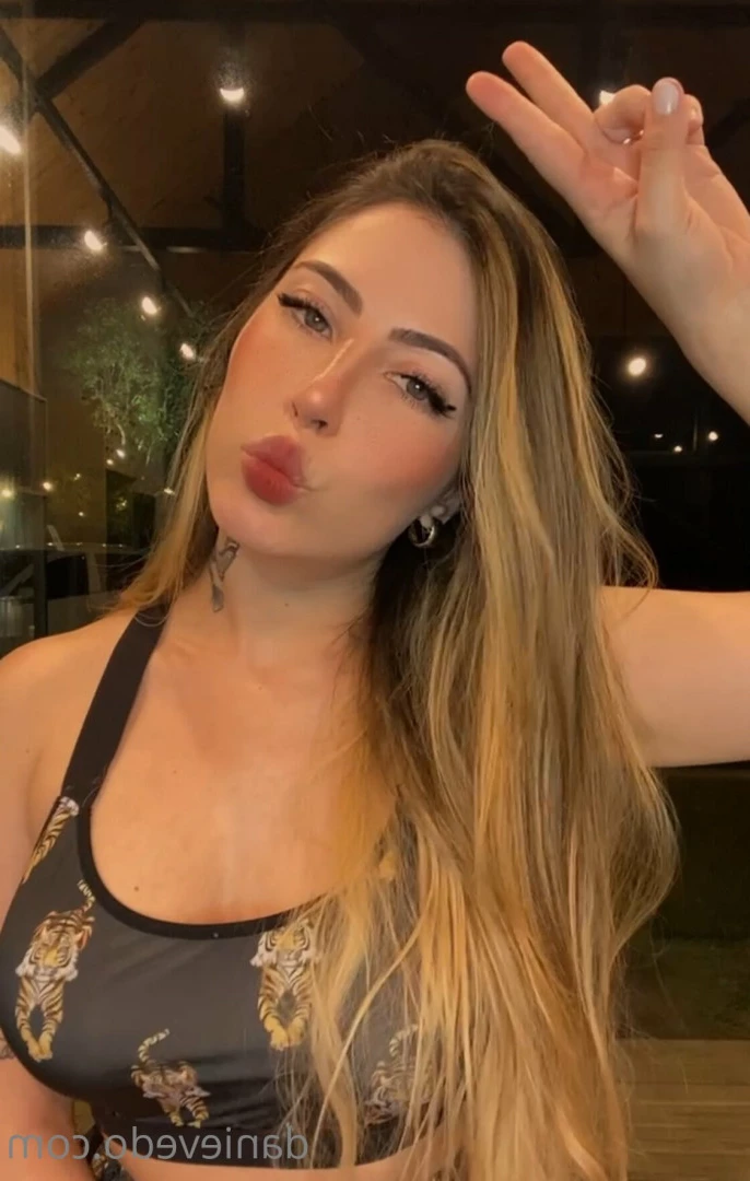 Danielle Vedovelli 🌸 [ danievedo ] Onlyfans leaked photo 7543432 on Hotleaks.tv