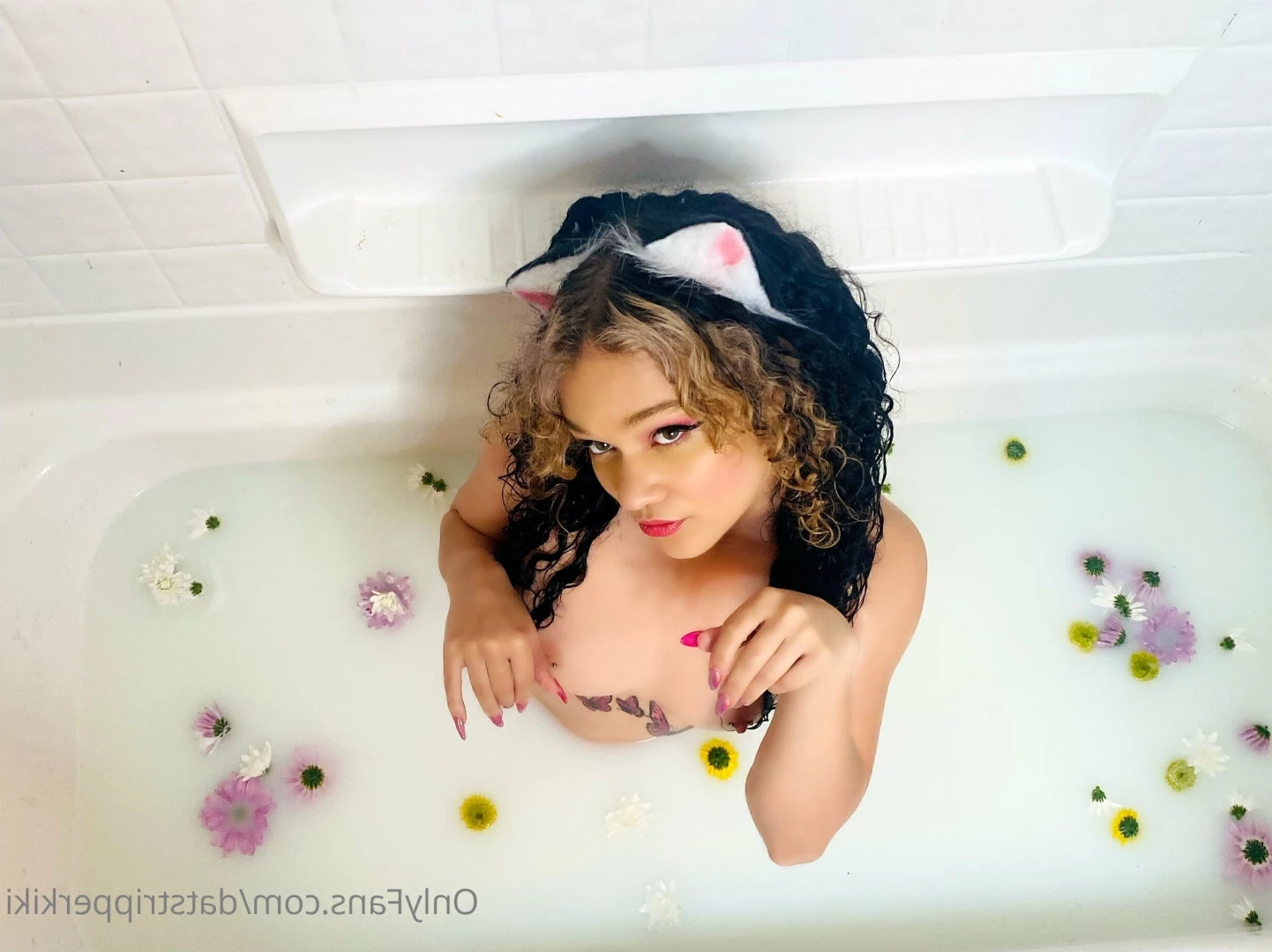 Dat Stripper 🦋 Kiki Cali💘 [ datstripperkiki ] Onlyfans leaked photo 7370492 on Hotleaks.tv