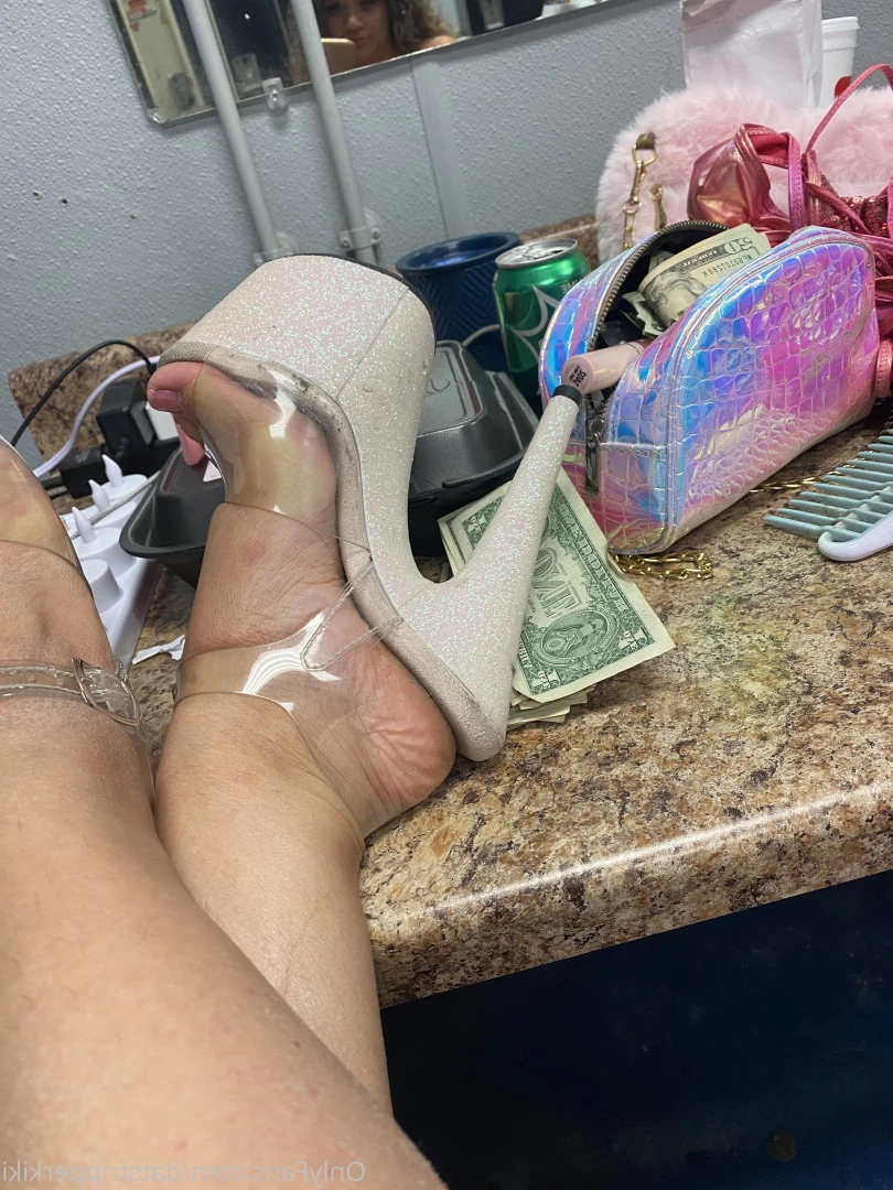 Dat Stripper 🦋 Kiki Cali💘 [ datstripperkiki ] Onlyfans leaked photo 7376530 on Hotleaks.tv
