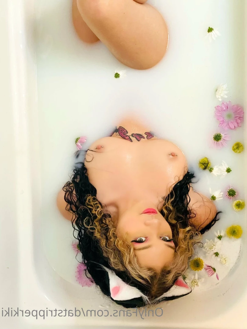 Dat Stripper 🦋 Kiki Cali💘 [ datstripperkiki ] Onlyfans leaked photo 7378327 on Hotleaks.tv