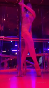 Dat Stripper 🦋 Kiki Cali💘 [ datstripperkiki ] Onlyfans leaked video 7733788 on Hotleaks.tv