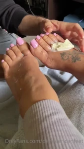 DeeDee [ deedeericanfeet ] Onlyfans leaked video 10550398 on Hotleaks.tv