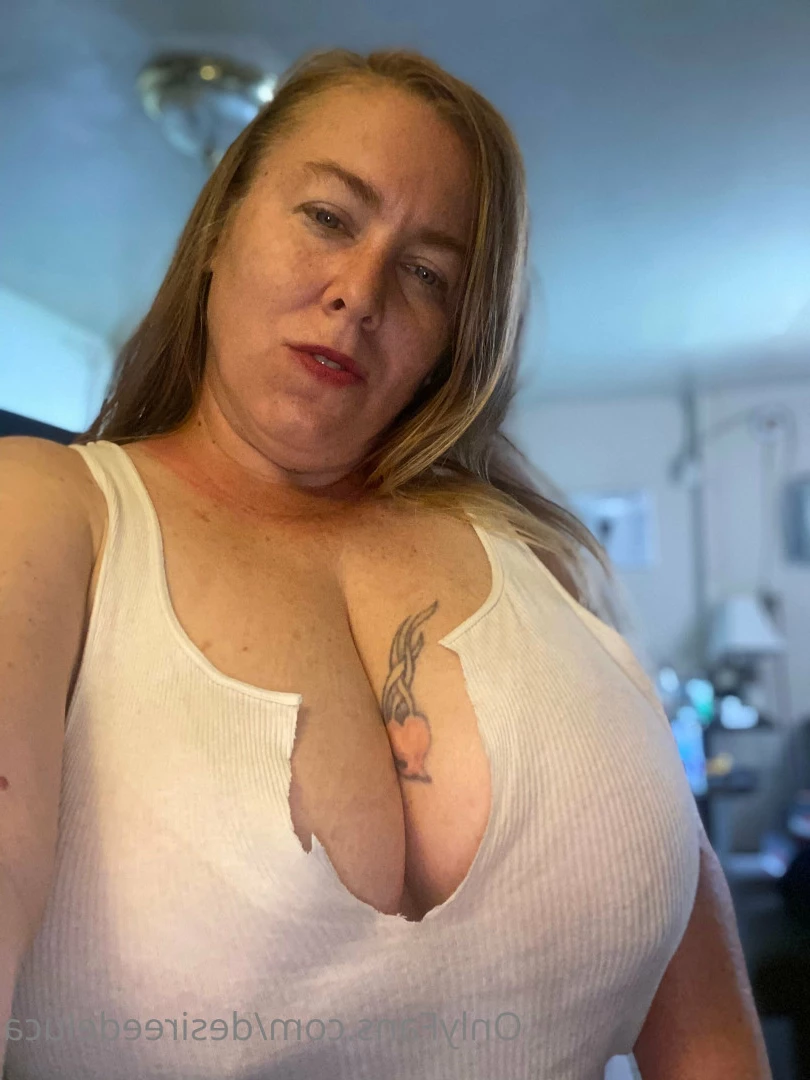 Boobzilla [ desireedeluca ] Onlyfans leaked photo 6687213 on Hotleaks.tv