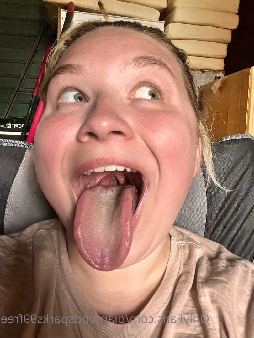 TonguequeenDeeFree [ diamondsparks99free ] Onlyfans leaked photo 7515991 on Hotleaks.tv