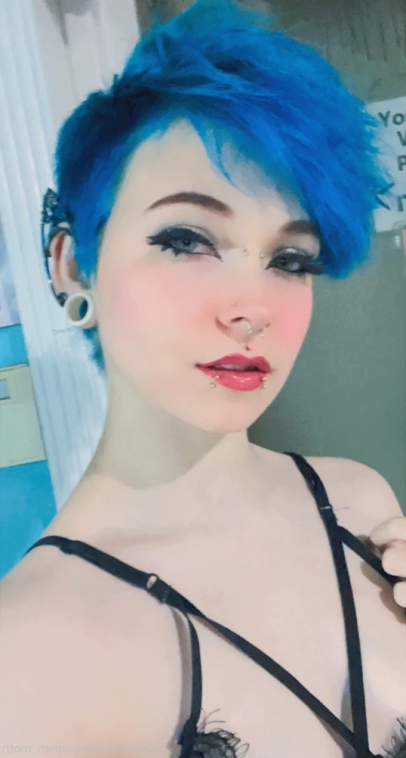 Dio Amour // Free Onlyfans [ dioxamour ] Onlyfans leaked photo 7667275 on Hotleaks.tv