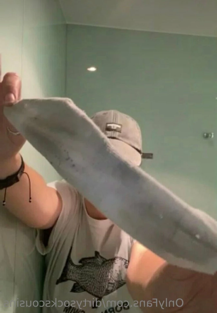 Feet Goddess Cousins [ dirtysockscousins ] Onlyfans leaked photo 7527873 on Hotleaks.tv