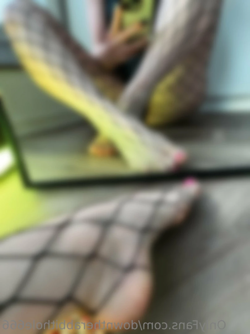 Lady Alice [ downtherabbithole666 ] Onlyfans leaked photo 11048094 on Hotleaks.tv
