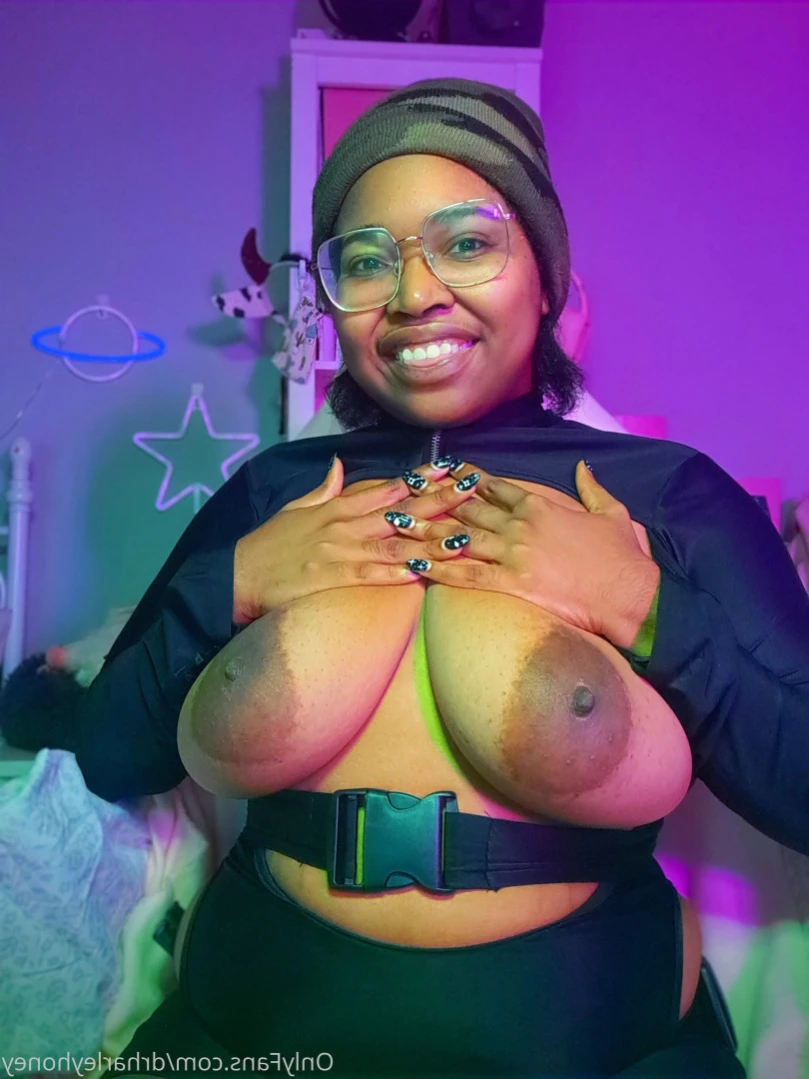 ✧.* Honey Baby *.✧ [ drharleyhoney ] Onlyfans leaked photo 13862451 on Hotleaks.tv