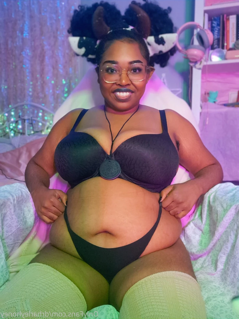 ✧.* Honey Baby *.✧ [ drharleyhoney ] Onlyfans leaked photo 13863785 on Hotleaks.tv