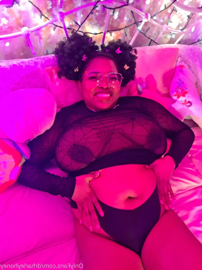 ✧.* Honey Baby *.✧ [ drharleyhoney ] Onlyfans leaked photo 13966699 on Hotleaks.tv