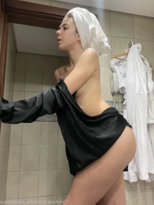 587082