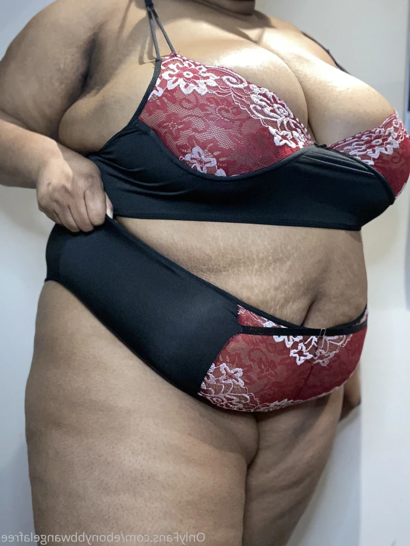 Angela Brigs [ ebonybbwangelafree ] Onlyfans leaked photo 7526996 on Hotleaks.tv