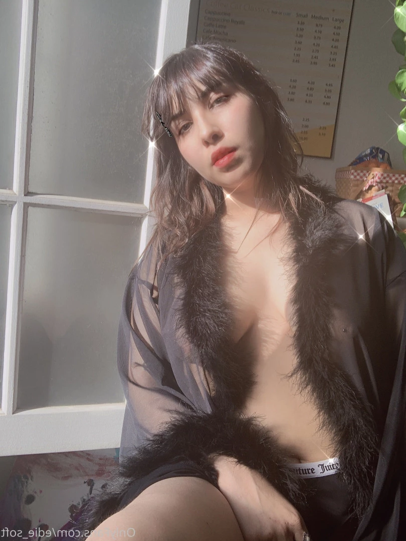 EdieSoft [ edie_soft ] Onlyfans leaked photo 7663189 on Hotleaks.tv