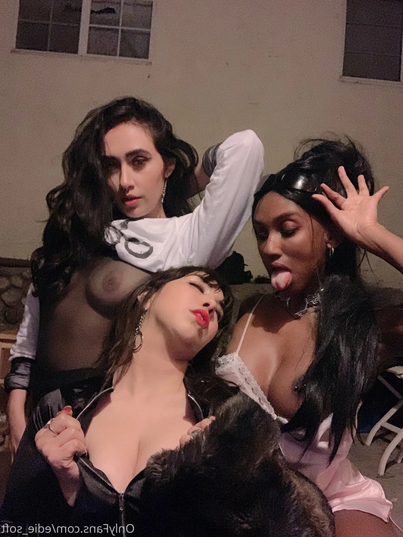 EdieSoft [ edie_soft ] Onlyfans leaked photo 7663251 on Hotleaks.tv