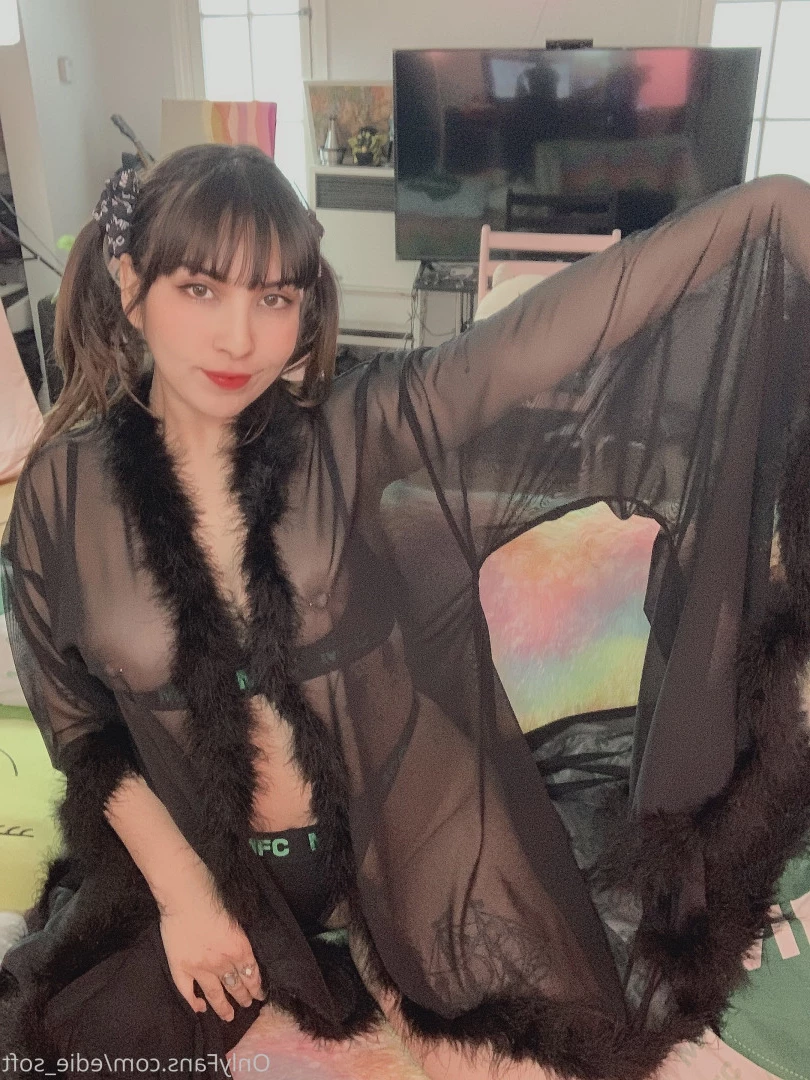 EdieSoft [ edie_soft ] Onlyfans leaked photo 7663361 on Hotleaks.tv