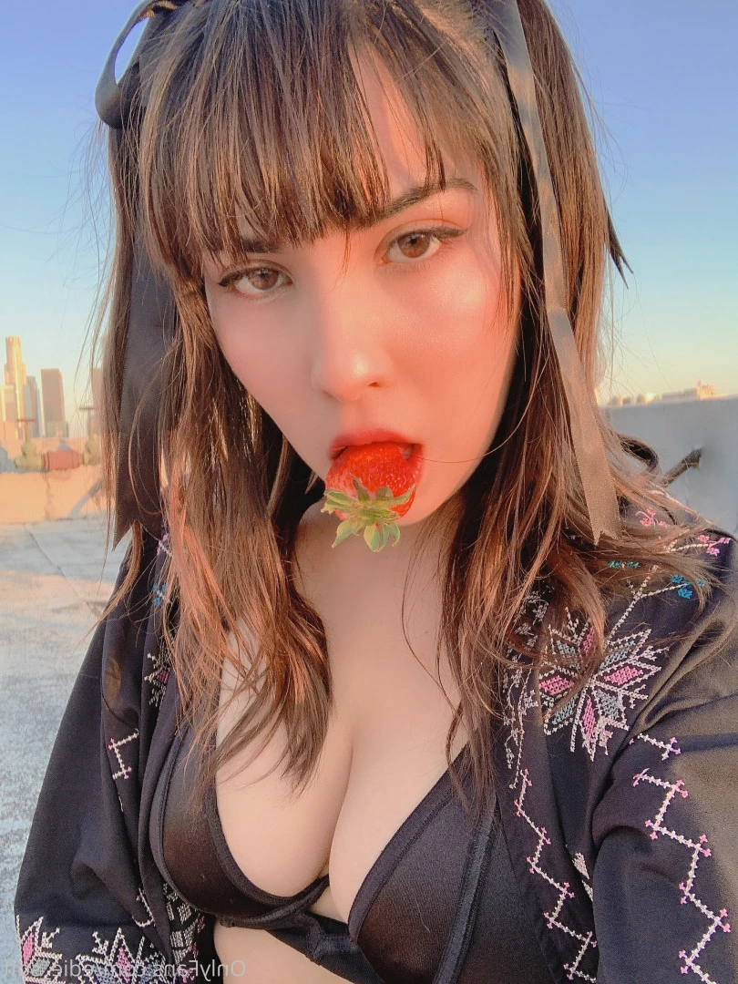 EdieSoft [ edie_soft ] Onlyfans leaked photo 7663558 on Hotleaks.tv