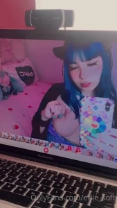 7722410