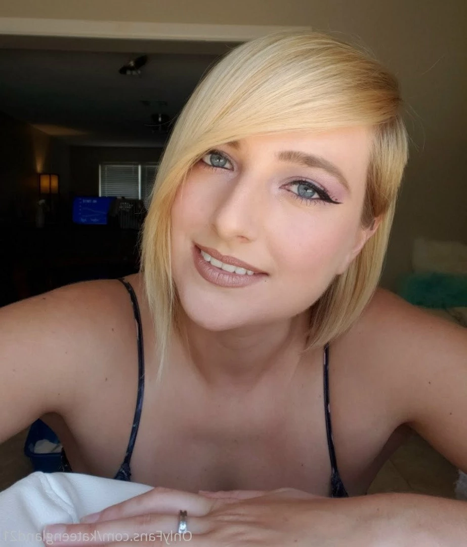 Kate England [ kateengland21 ] Onlyfans leaked photo 587916 on Hotleaks.tv