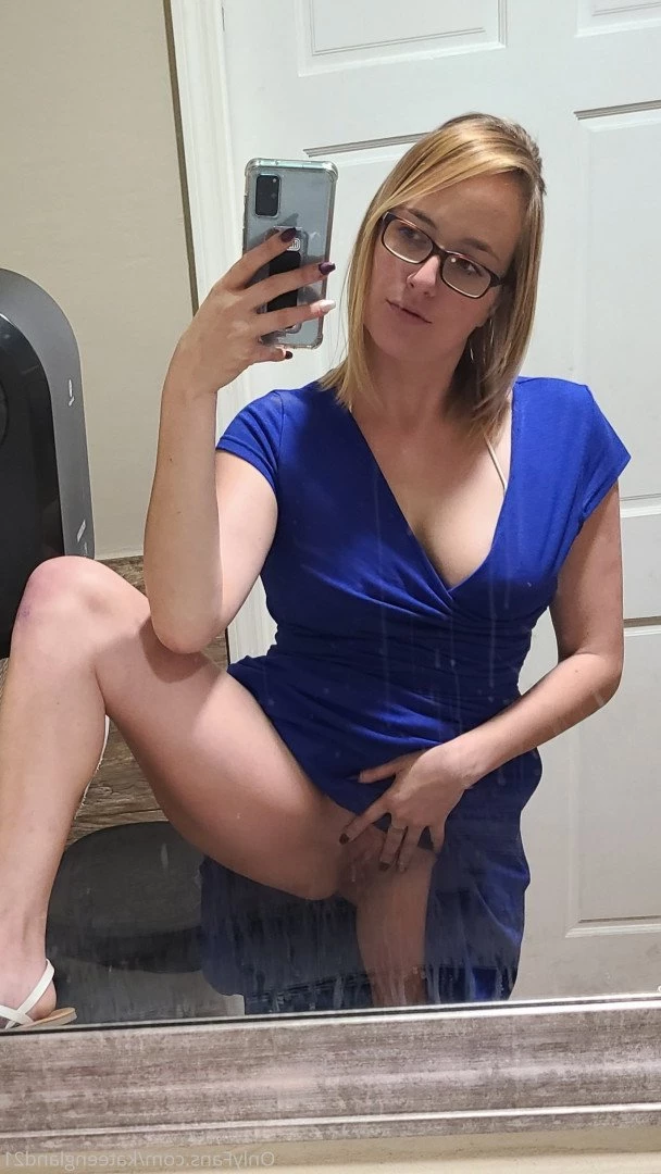 Kate England [ kateengland21 ] Onlyfans leaked photo 588042 on Hotleaks.tv