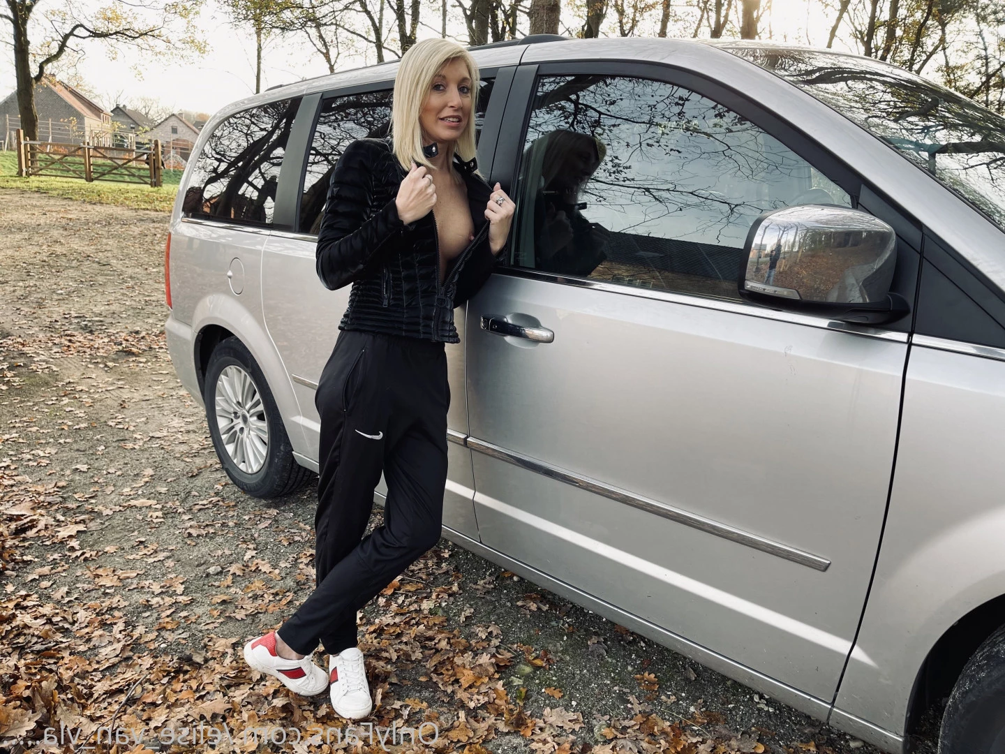 Elise Van Vlaanderen [ elise_van_vlaanderen ] Onlyfans leaked photo 7645360 on Hotleaks.tv