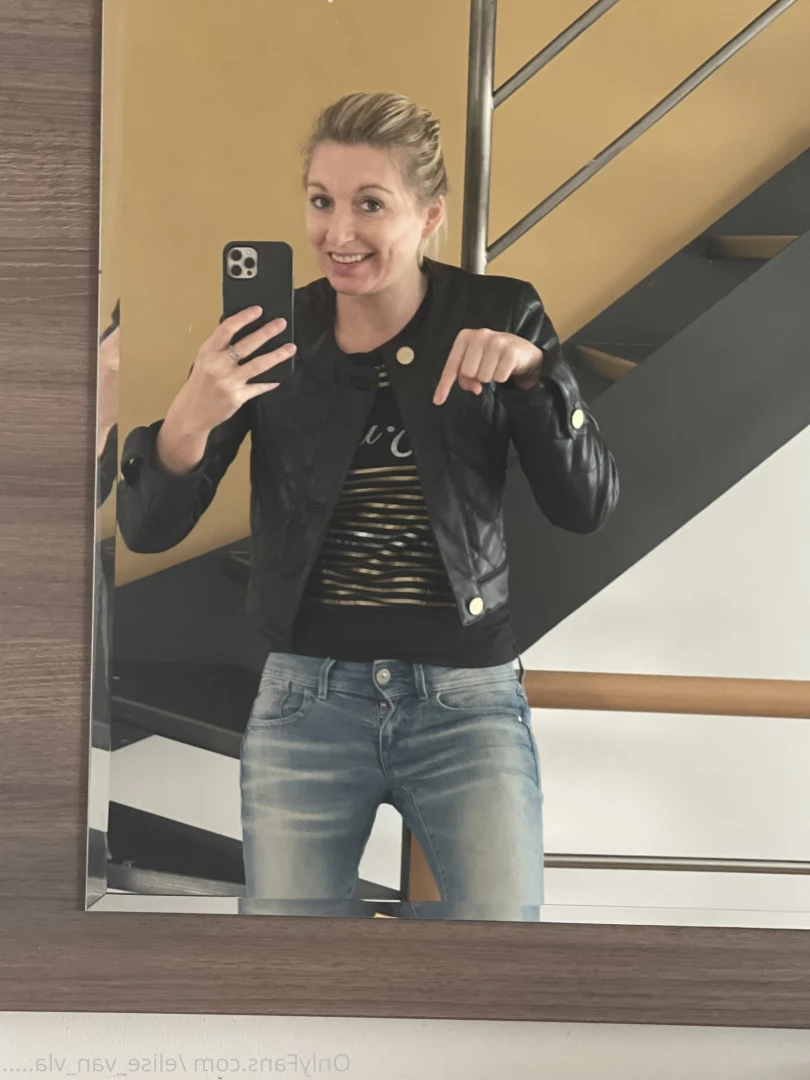 Elise Van Vlaanderen [ elise_van_vlaanderen ] Onlyfans leaked photo 7658172 on Hotleaks.tv