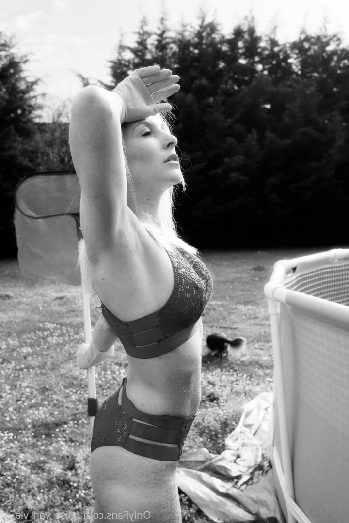 Elise Van Vlaanderen [ elise_van_vlaanderen ] Onlyfans leaked photo 7661112 on Hotleaks.tv