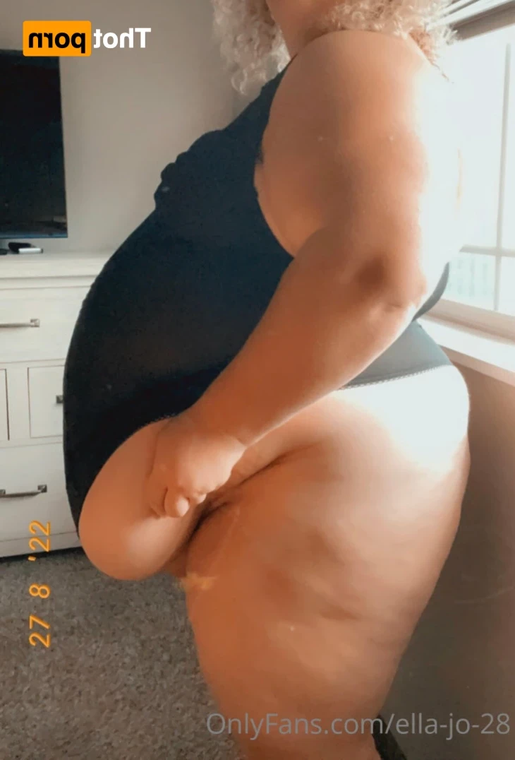 ella-jo-28 Onlyfans leaked photo 13420992 on Hotleaks.tv