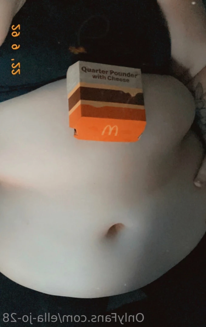 ella-jo-28 Onlyfans leaked photo 14215841 on Hotleaks.tv