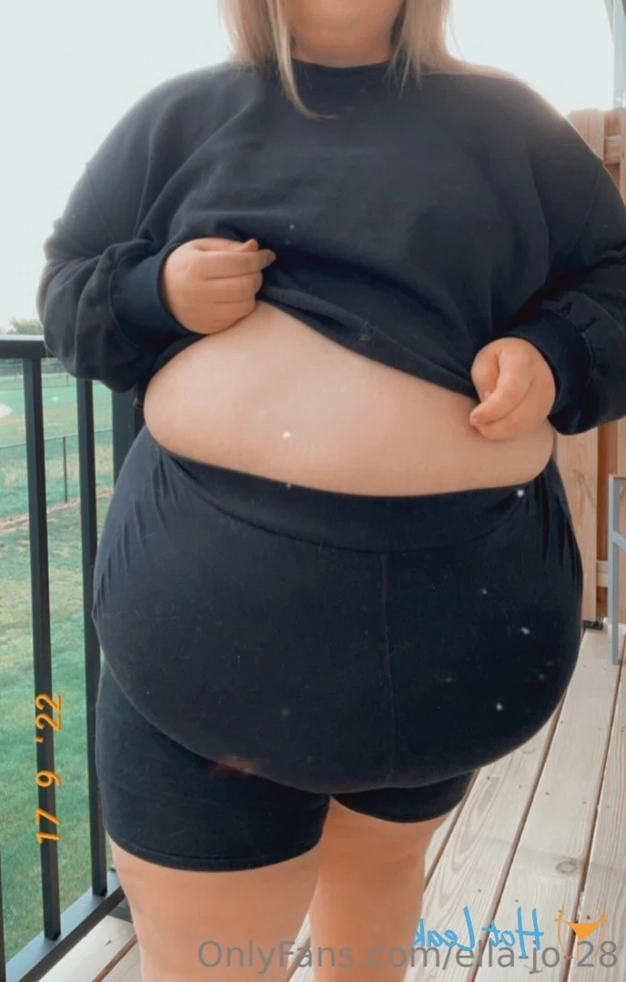 ella-jo-28 Onlyfans leaked photo 14417962 on Hotleaks.tv
