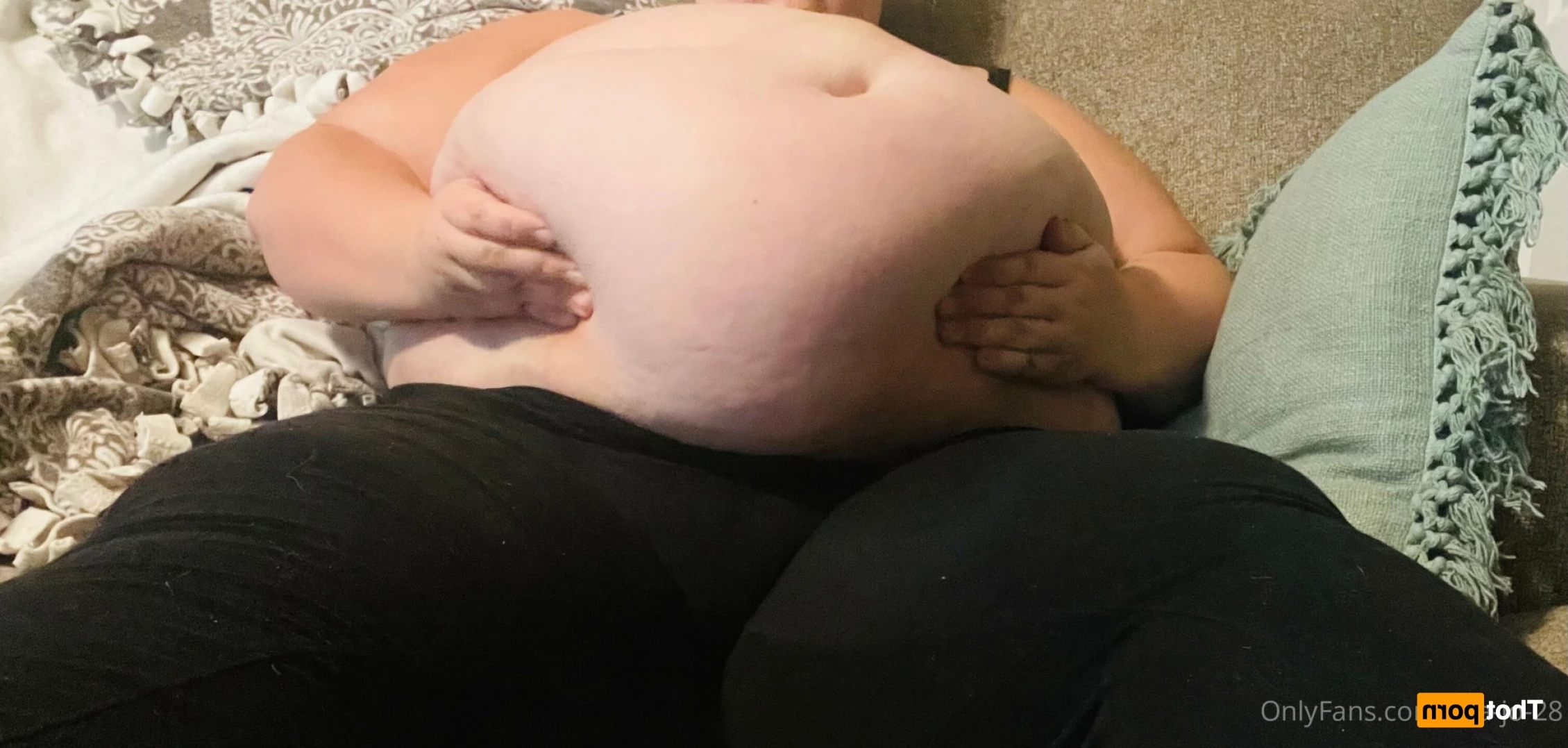 ella-jo-28 Onlyfans leaked photo 14454896 on Hotleaks.tv