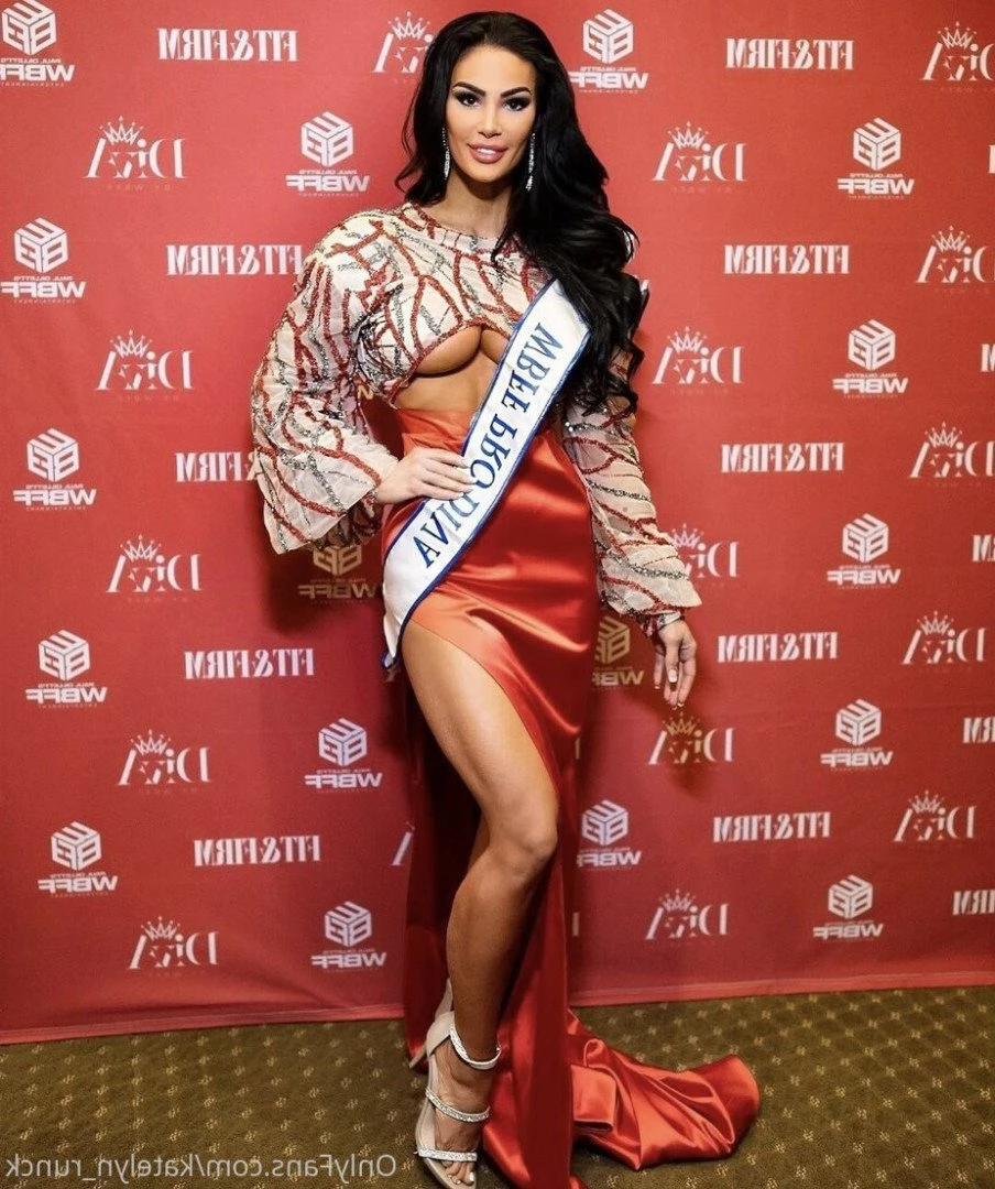 Katelyn Runck ❤️‍🔥 [ katelyn_runck ] Onlyfans leaked photo 4244980 on Hotleaks.tv