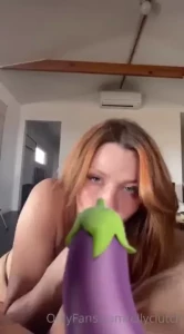 Elly🍓 [ ellyclutch ] Onlyfans leaked video 18322156 on Hotleaks.tv